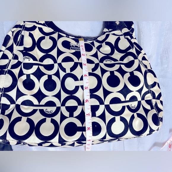Coach print shoulder bag - Picture 9 of 10